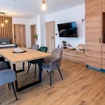 Horske Stribrnice Apartment *